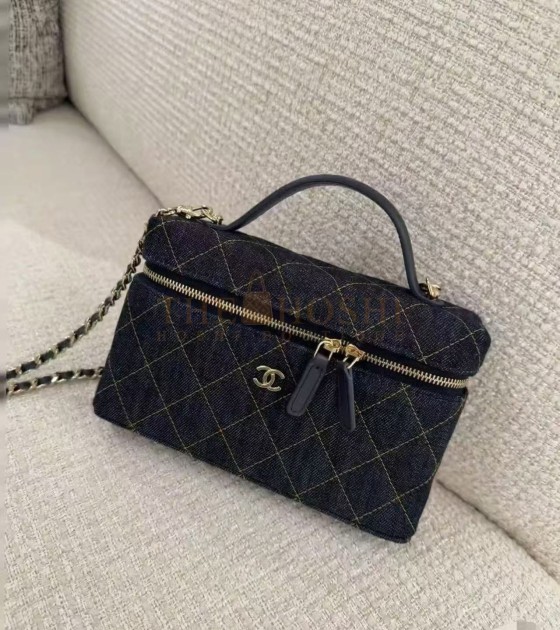 Ch**el 26P Dark Denim Leather Flap Bag with CC Logo Quilted Design 19.5*17*5 Master Quality