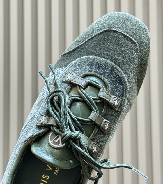 L0vis Vvtt0n LV Arrival Lambskin Ballet Flats with Floral Sole Green Master Quality