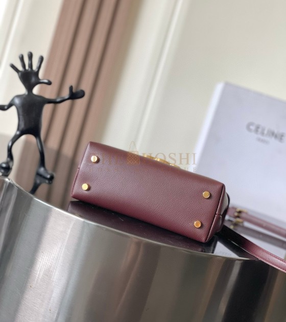 Ce1i*e Teen Nino Soft Calfskin Shoulder Bag Triomphe Gold Hardware 20x13x8cm  Master Quality