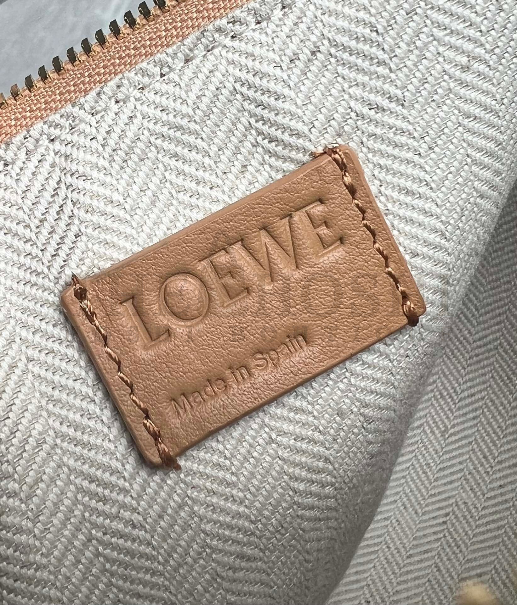 L0ew* Mini Hammock Hobo Bag in Light Brown Calfskin Master Quality