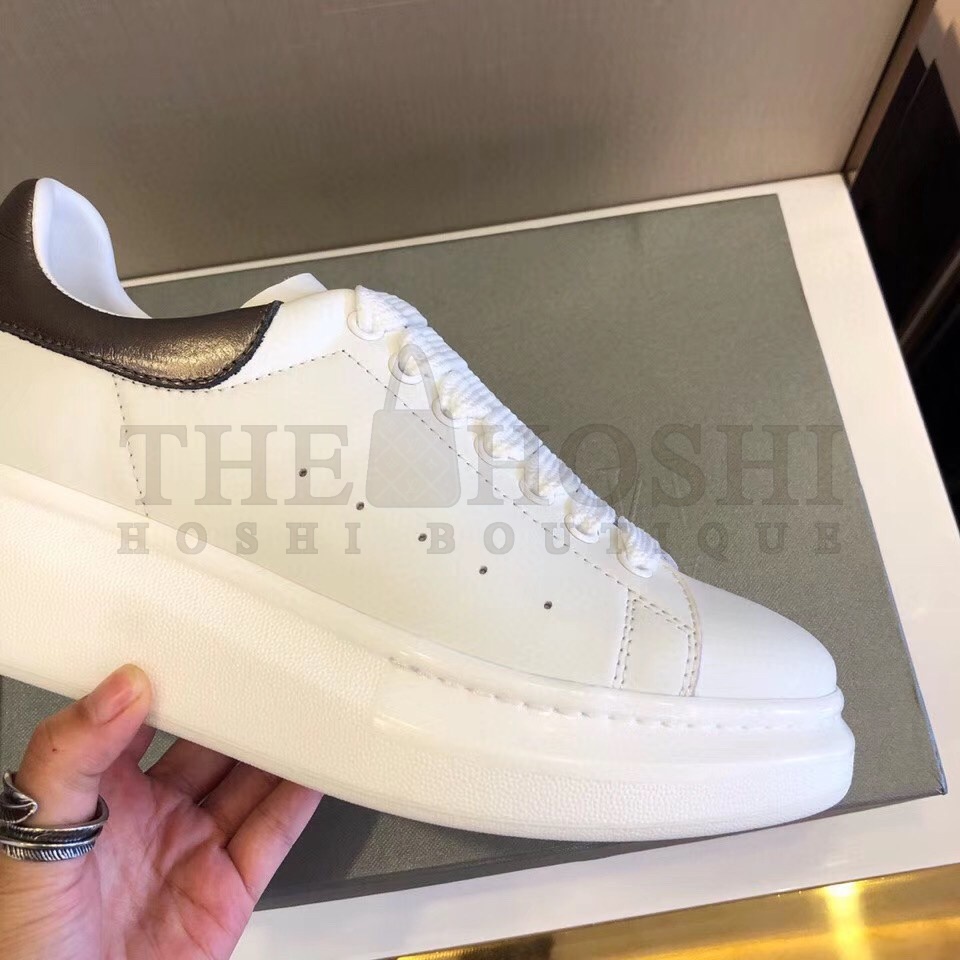 A1exa*der Mcqv*en Women