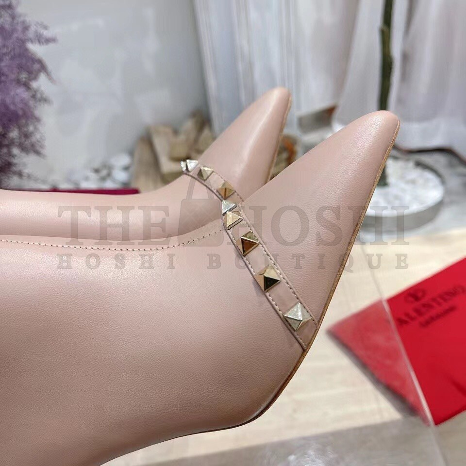 Va1e*ntin0 Nude Rockstud Ankle Boots with Sculpted Heel Master Quality