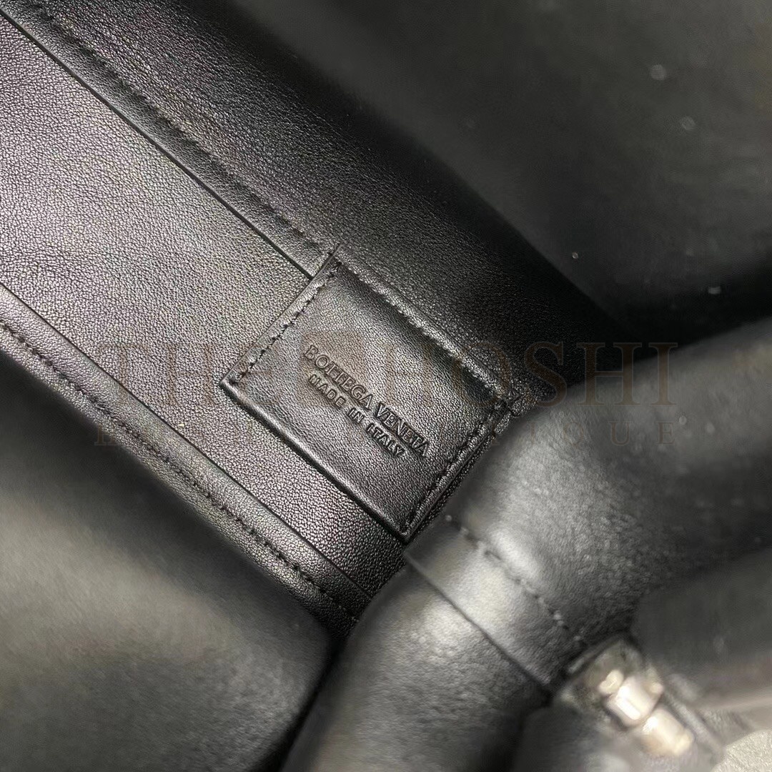 B0tt*ga Ven*ta Small Point Top Handle Bag In Black Leather Master Quality