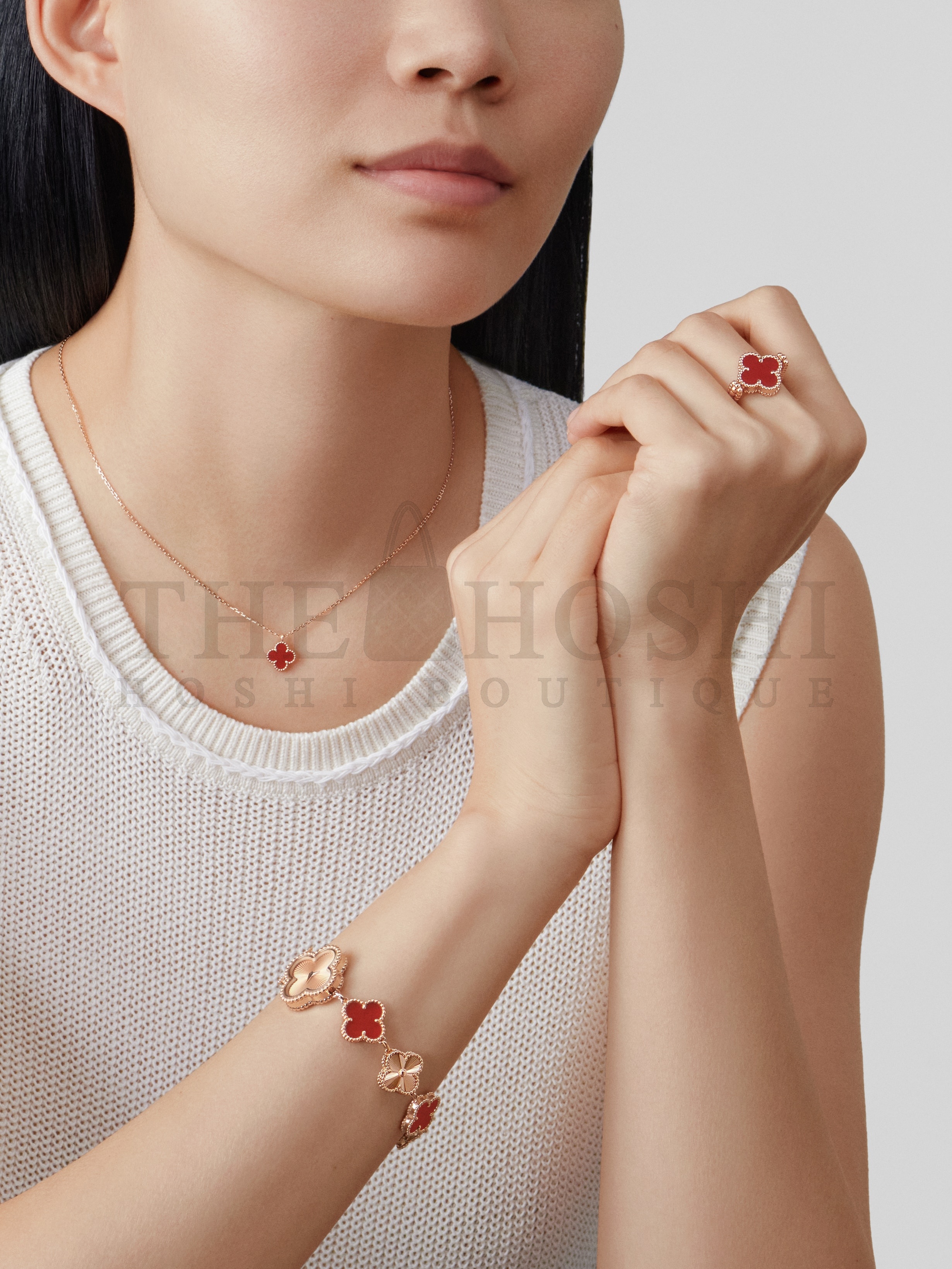 V*n Cl**f & Arpels Mini Clover Necklace, Sweet Alhambra pendant, Various colors available Master Quality