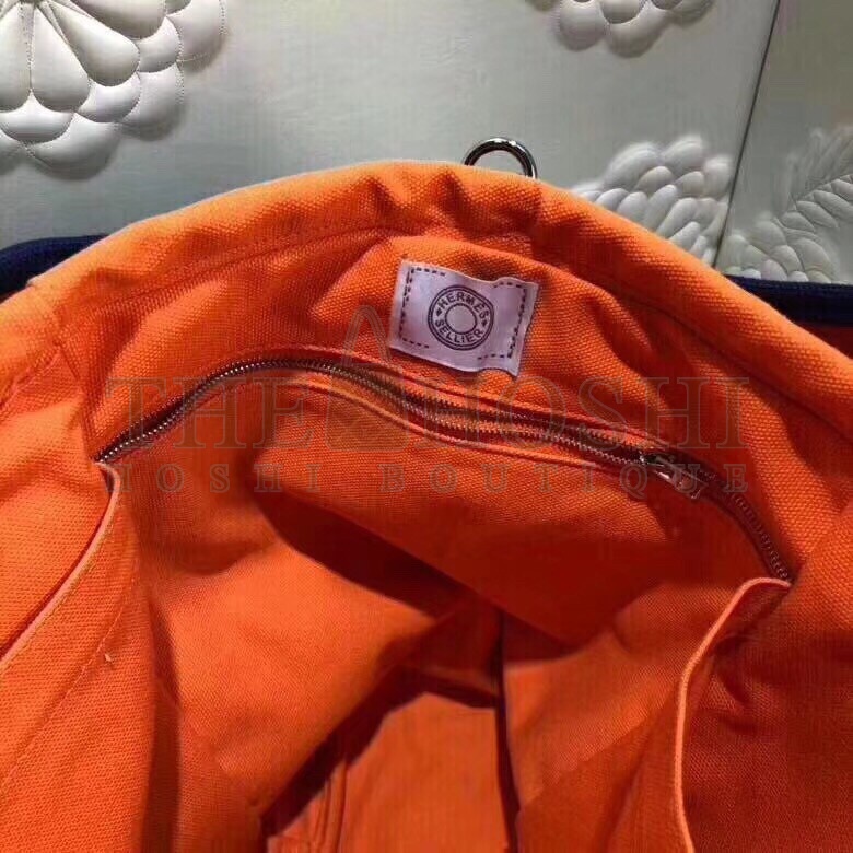 H**me5 Black Functional Grooming Bag Master Quality