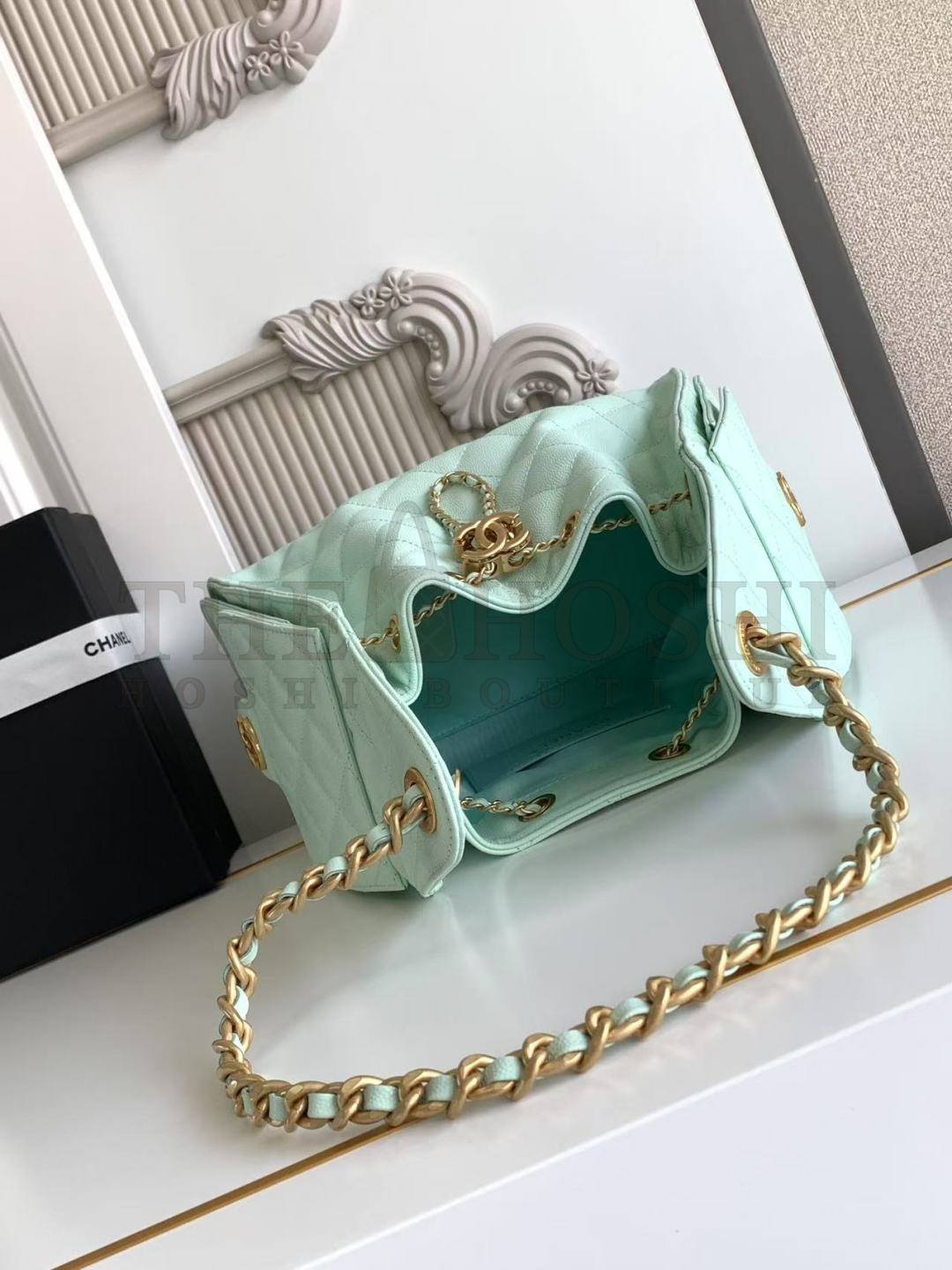 Ch**el 25C AS5293 Hobo Drawstring Bag Green Caviar Leather with Gold Chain 30x26x14cm Master Quality