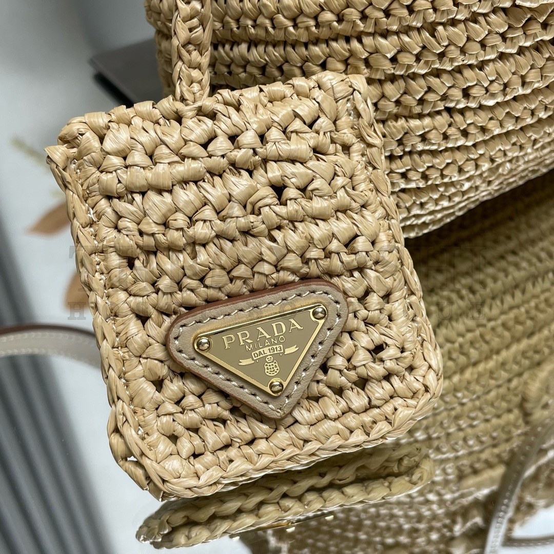 Pra*a Crochet Mini Bucket Bag in Natural Raffia-effect Yarn Master Quality