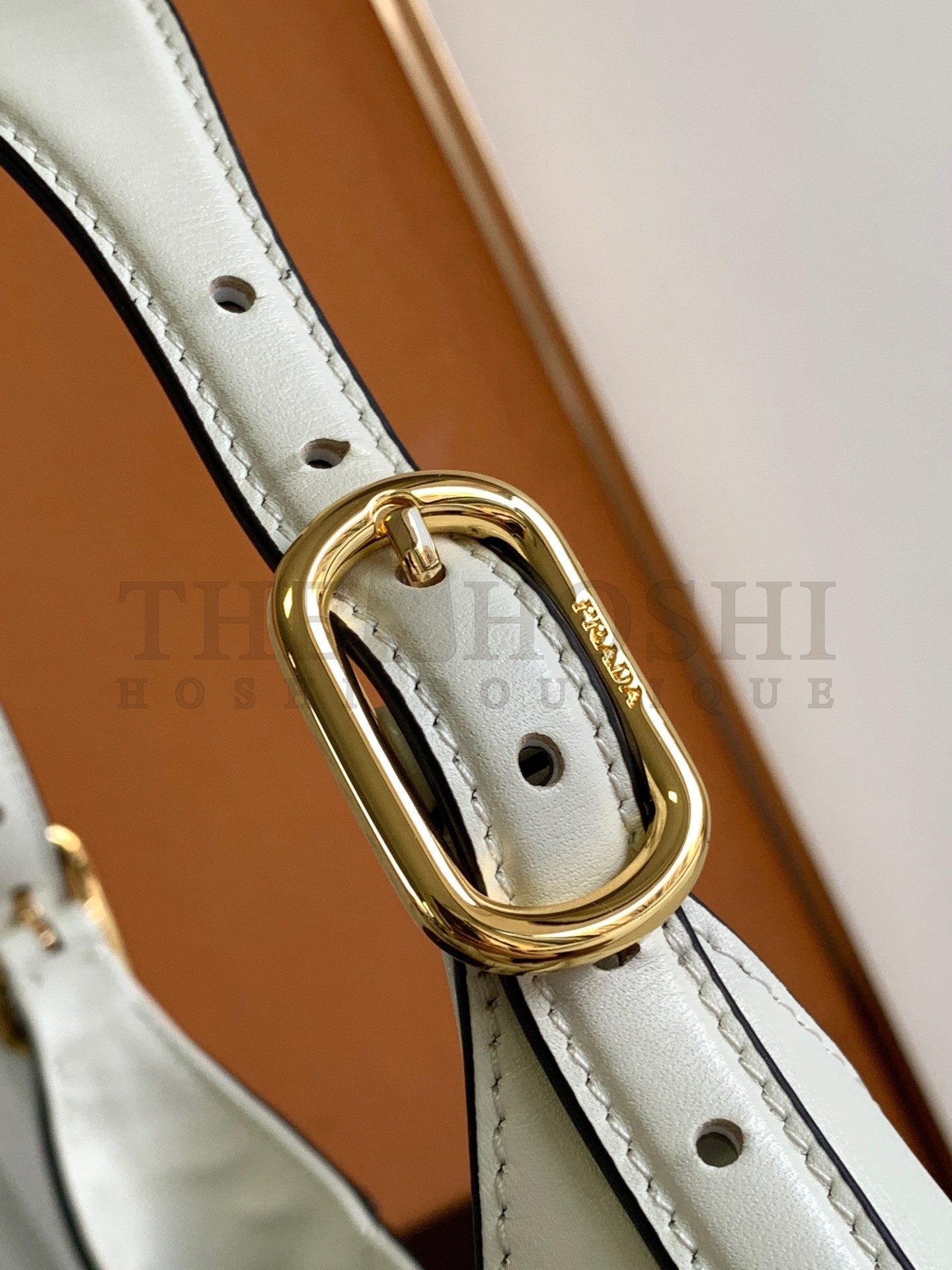 Pra*a Shoulder Bag in Woven Straw and White Leather Master Quality