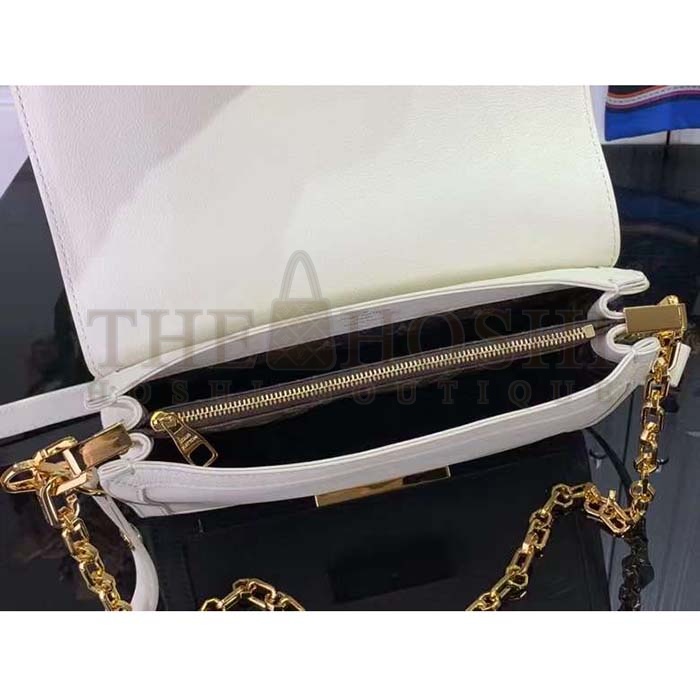 L0vis Vvtt0n LV Women Dauphine Soft MM Handbag White Calfskin Leather M25050 Master Quality