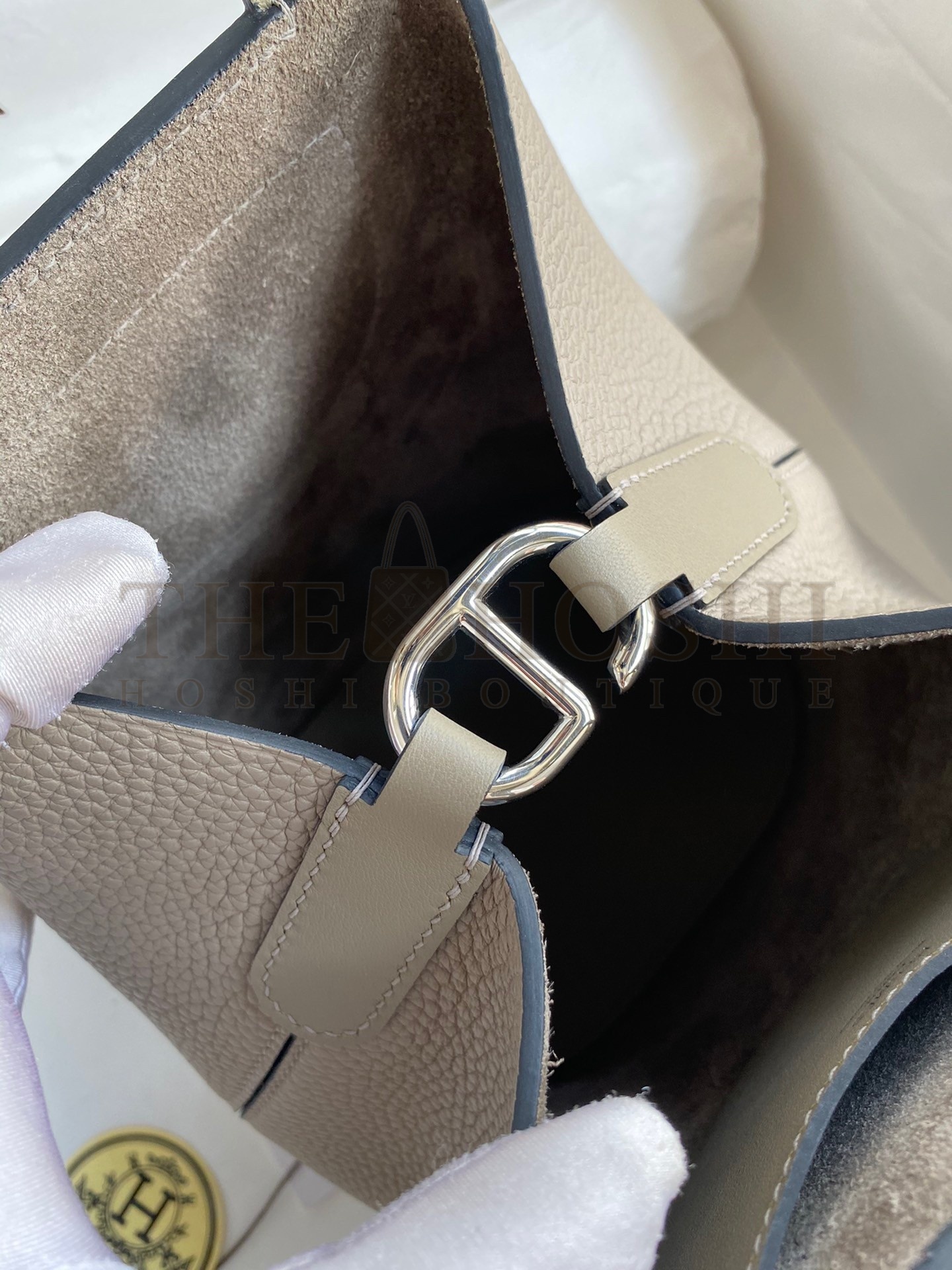 H**me5 In The Loop 18 Handmade Bag in Gris Asphalt Clemence Leather Master Quality