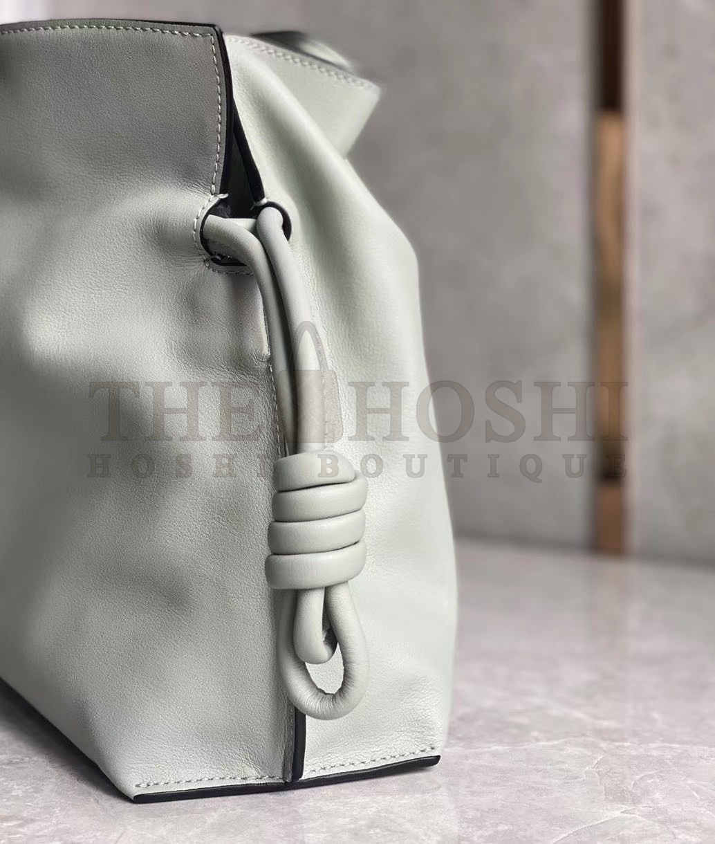 L0ew* Flamenco Clutch In Ash Grey Nappa Leather Master Quality