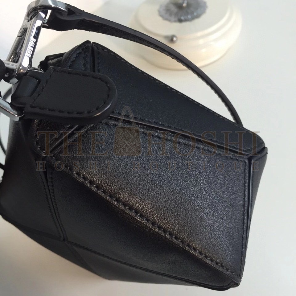 L0ew* Puzzle Mini Bag In Black Calfskin Master Quality