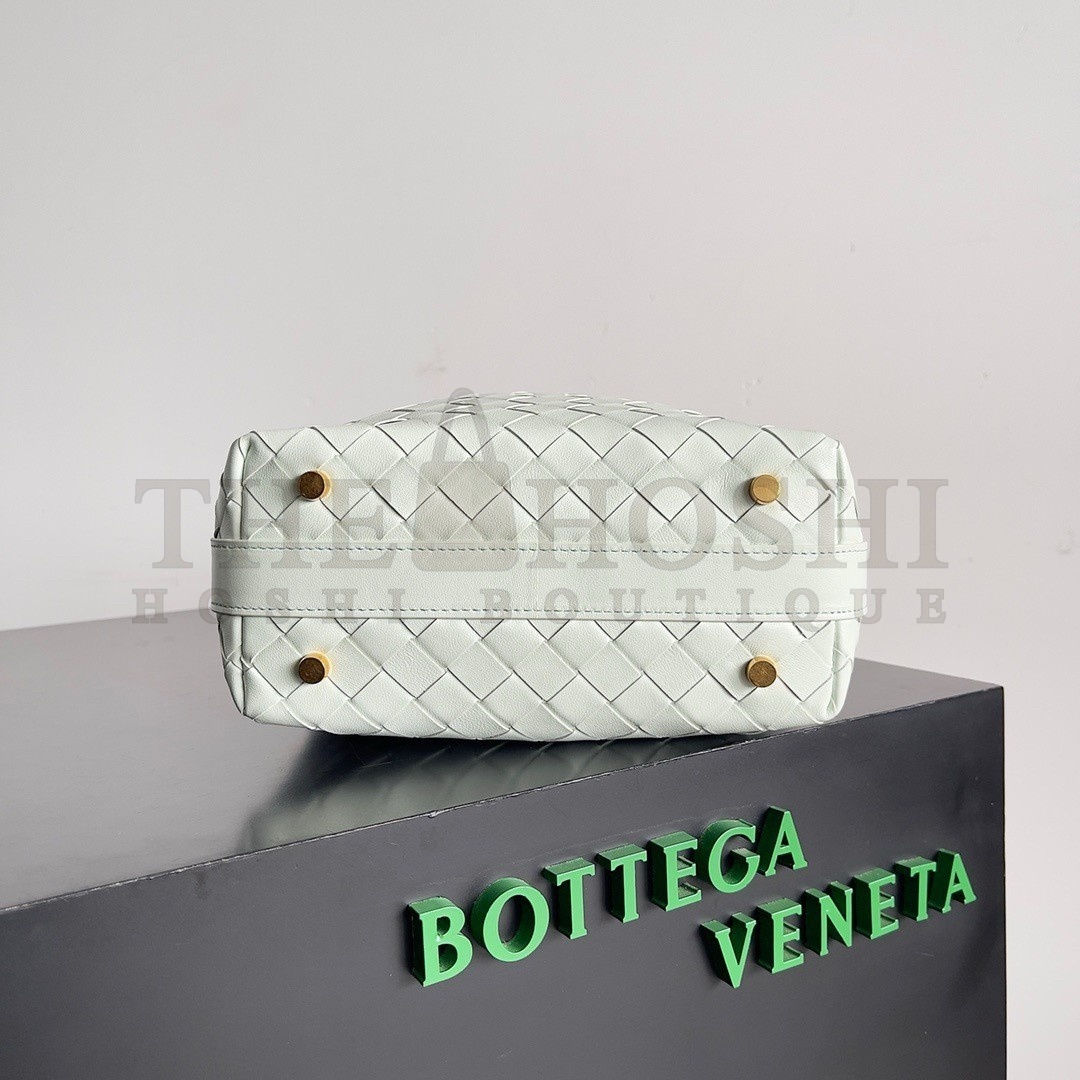 B0tt*ga Ven*ta Mini Wallace Bag in Glacier Intrecciato Calfskin Master Quality