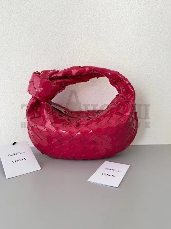 B0tt*ga Ven*ta BV Jodie Mini Bag In Red Intrecciato Patent Leather Master Quality