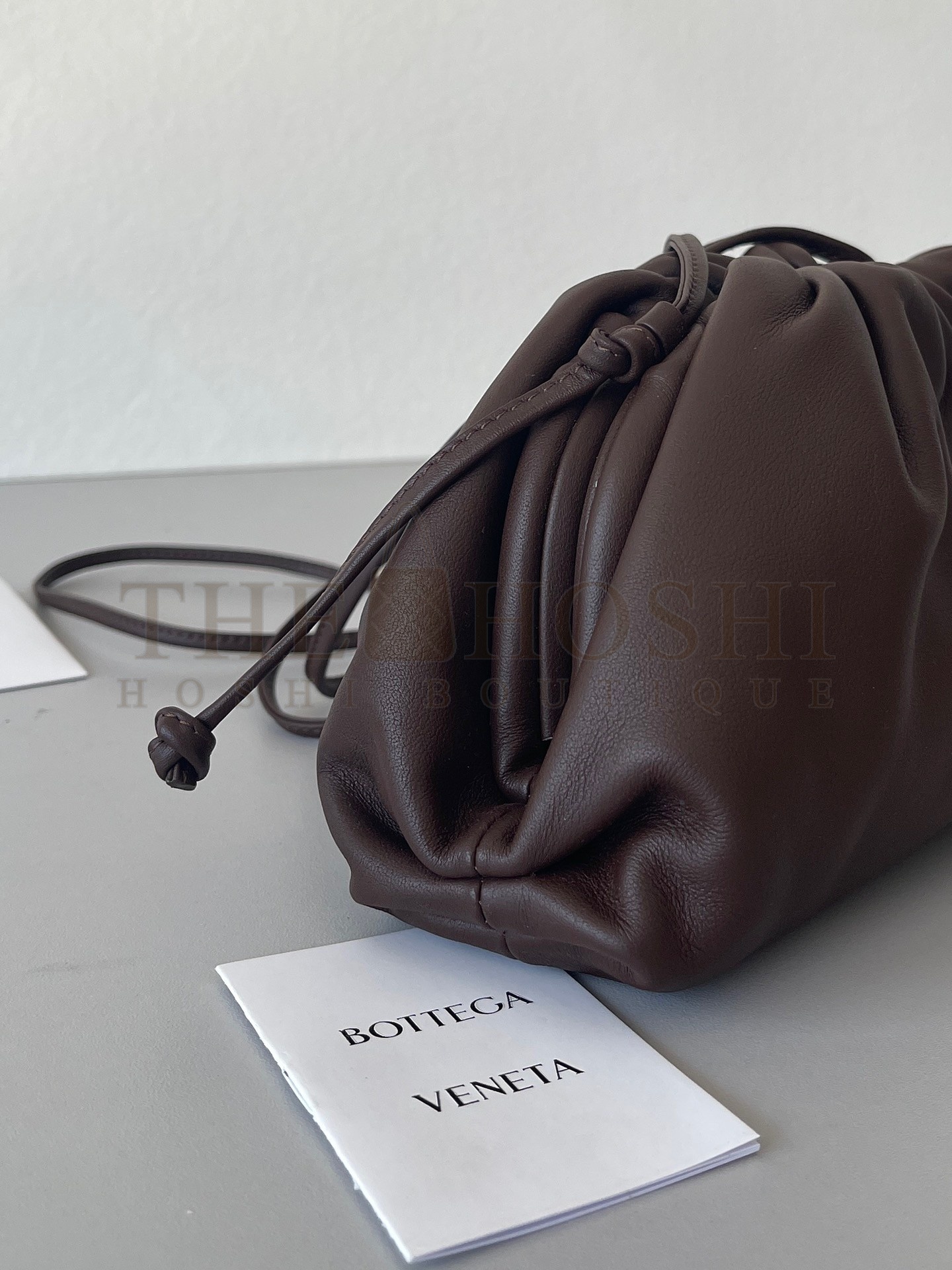 B0tt*ga Ven*ta Mini Pouch with Strap in Grape Calfskin Master Quality