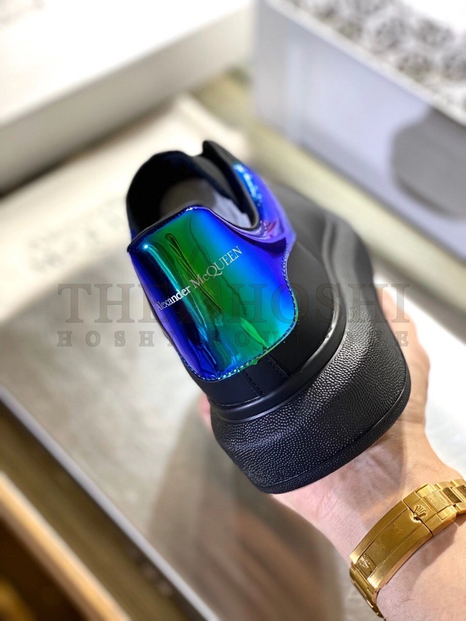 A1exa*der Mcqv*en Women