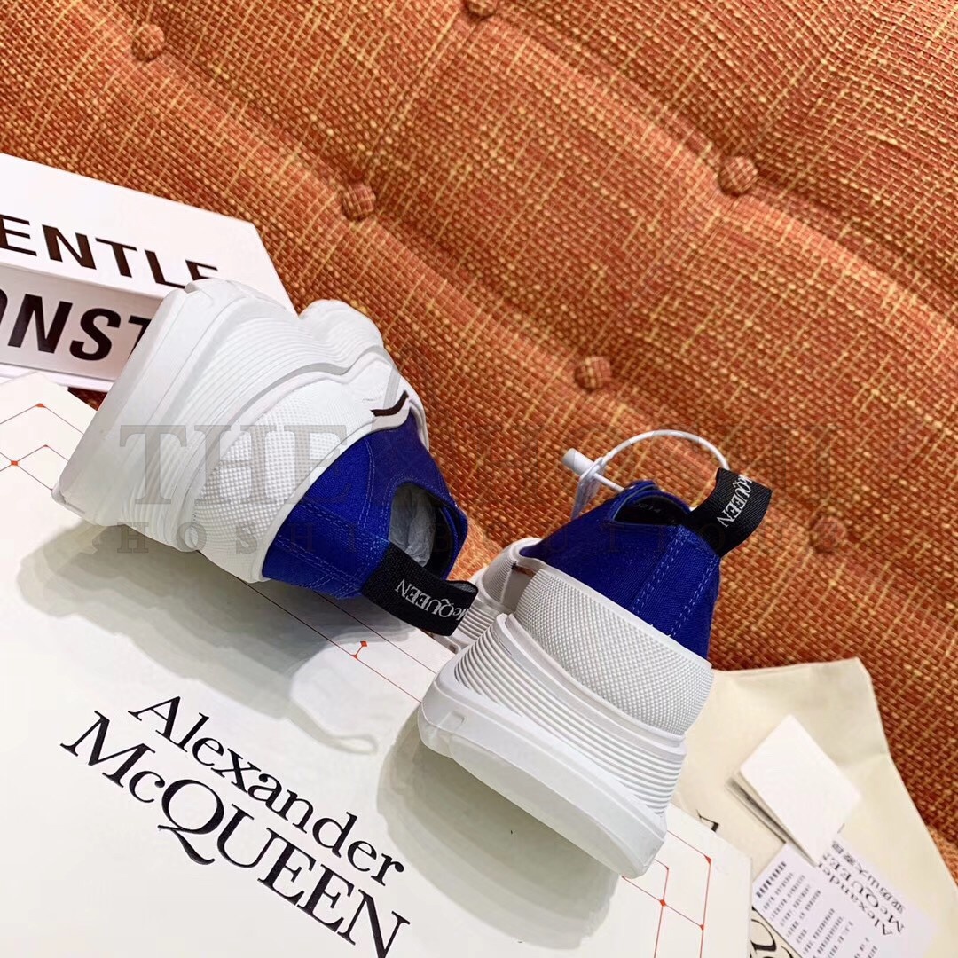 A1exa*der Mcqv*en Women