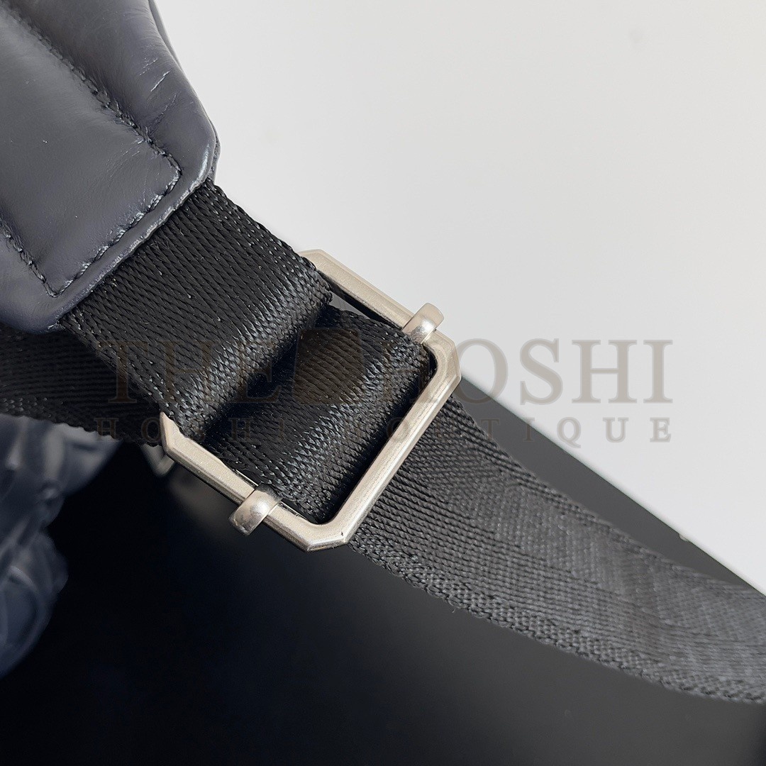 B0tt*ga Ven*ta Small Backpack In Dark Blue Intrecciato Calfskin Master Quality