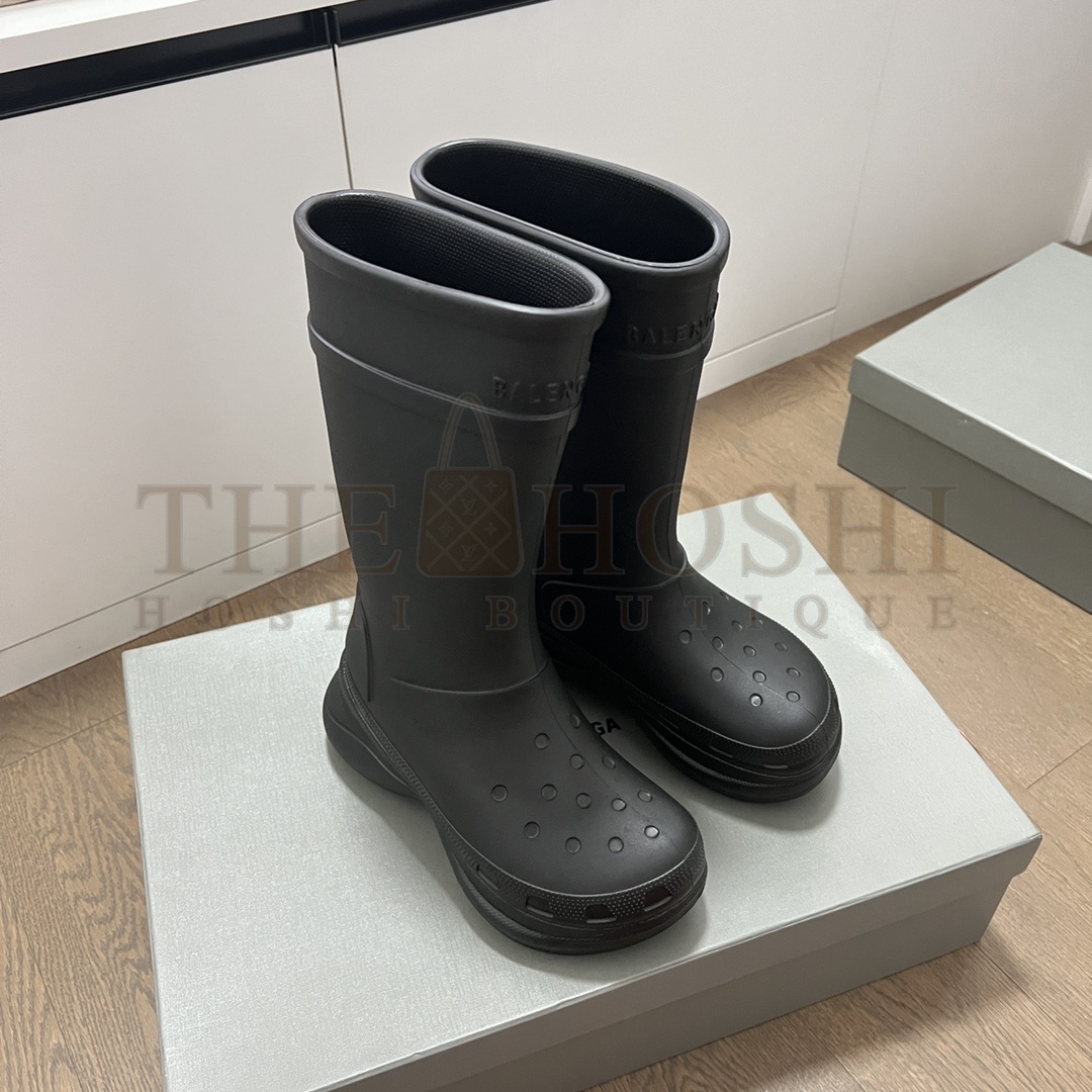 Ba1en*iaga x Cr0c5 boots Bottom thickness: 6cm Tube height: 28cm size: 35-45 Master Quality