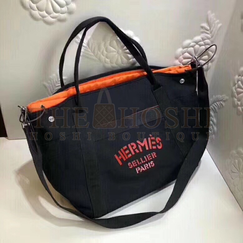 H**me5 Black Functional Grooming Bag Master Quality