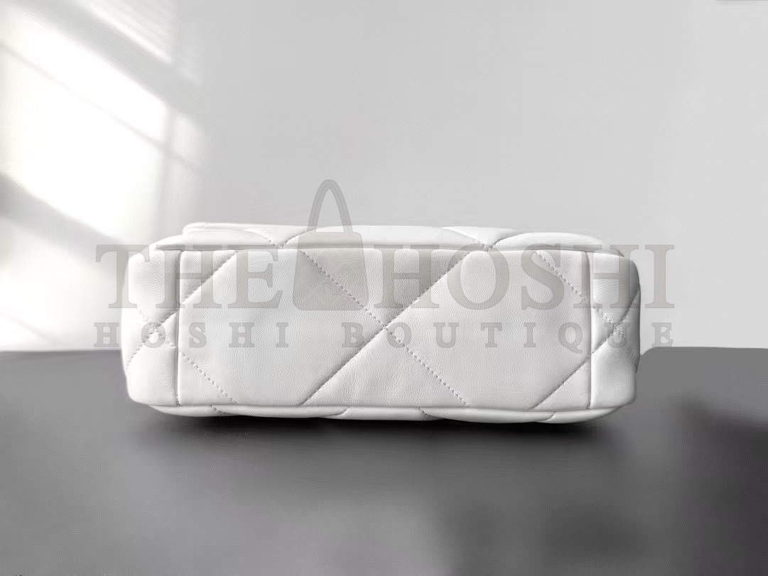 Ch**el Women CC 19 Flap Bag Calfskin Gold Silver-Tone Metal White Master Quality