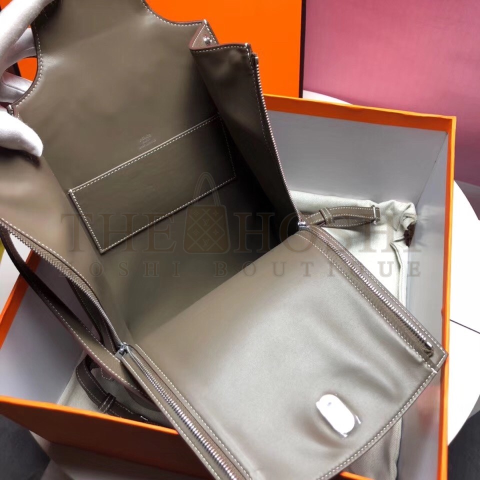 H**me5 GR24 Backpack In Taupe Everycolor Calfskin Master Quality