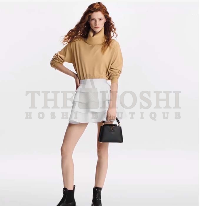 L0vis Vvtt0n LV Women Capucines Mini Handbag Black Taurillon Cowhide Leather Master Quality