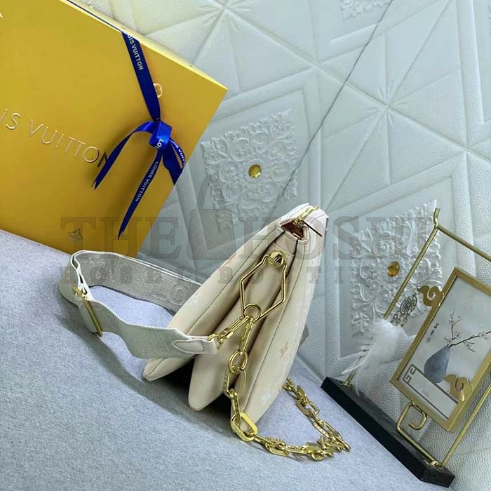 L0vis Vvtt0n LV Women Coussin PM Handbag Crème Beige Lambskin Cowhide Leather Master Quality