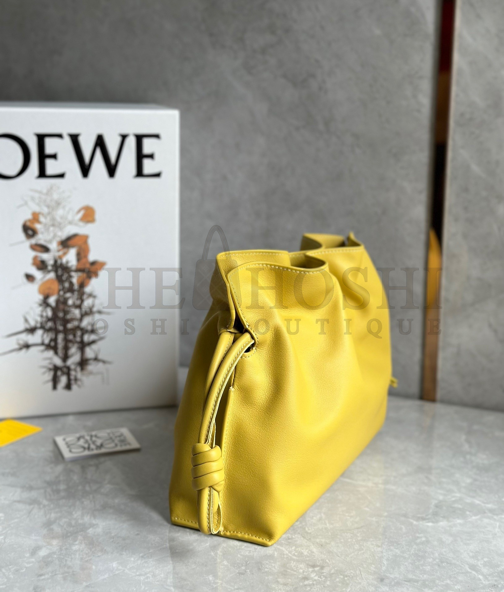 L0ew* Flamenco Clutch Bag In Pale Yellow Leather Master Quality