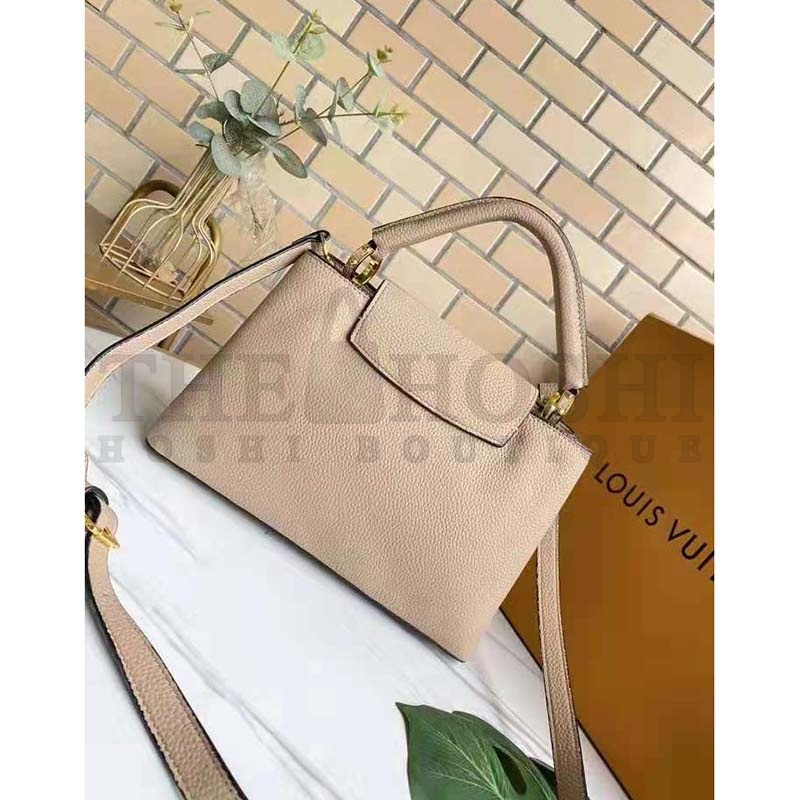 L0vis Vvtt0n LV Women Capucines MM Handbag Galet Gray Taurillon Leather Master Quality