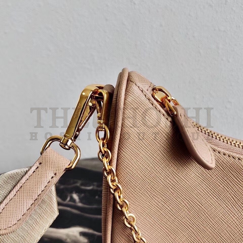 Pra*a Re-Edition 2005 Shoulder Bag In Beige Saffiano Leather Master Quality