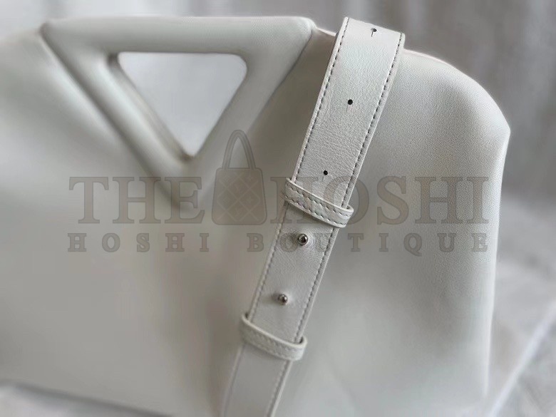 B0tt*ga Ven*ta Medium Point Top Handle Bag In White Leather Master Quality