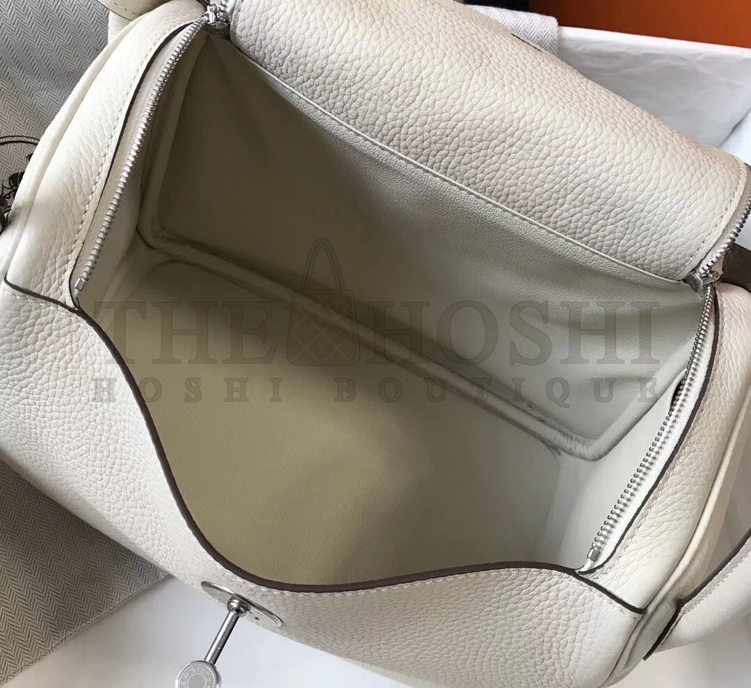 H**me5 Lindy 26cm Bag In White Clemence With PHW Master Quality
