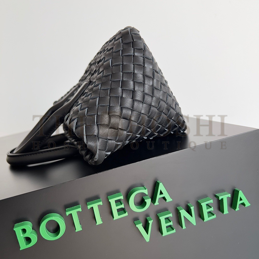 B0tt*ga Ven*ta Cabat Mini Bag In Black Intrecciato Lambskin Master Quality