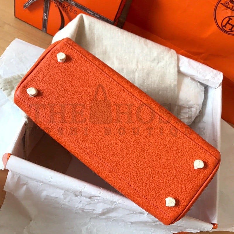 H**me5 Kelly Retourne 28 Handmade Bag In Orange Clemence Leather Master Quality