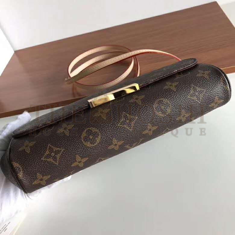 L0vis Vvtt0n LV Women Favorite MM Clutch in Monogram Coated Canvas-Brown Master Quality
