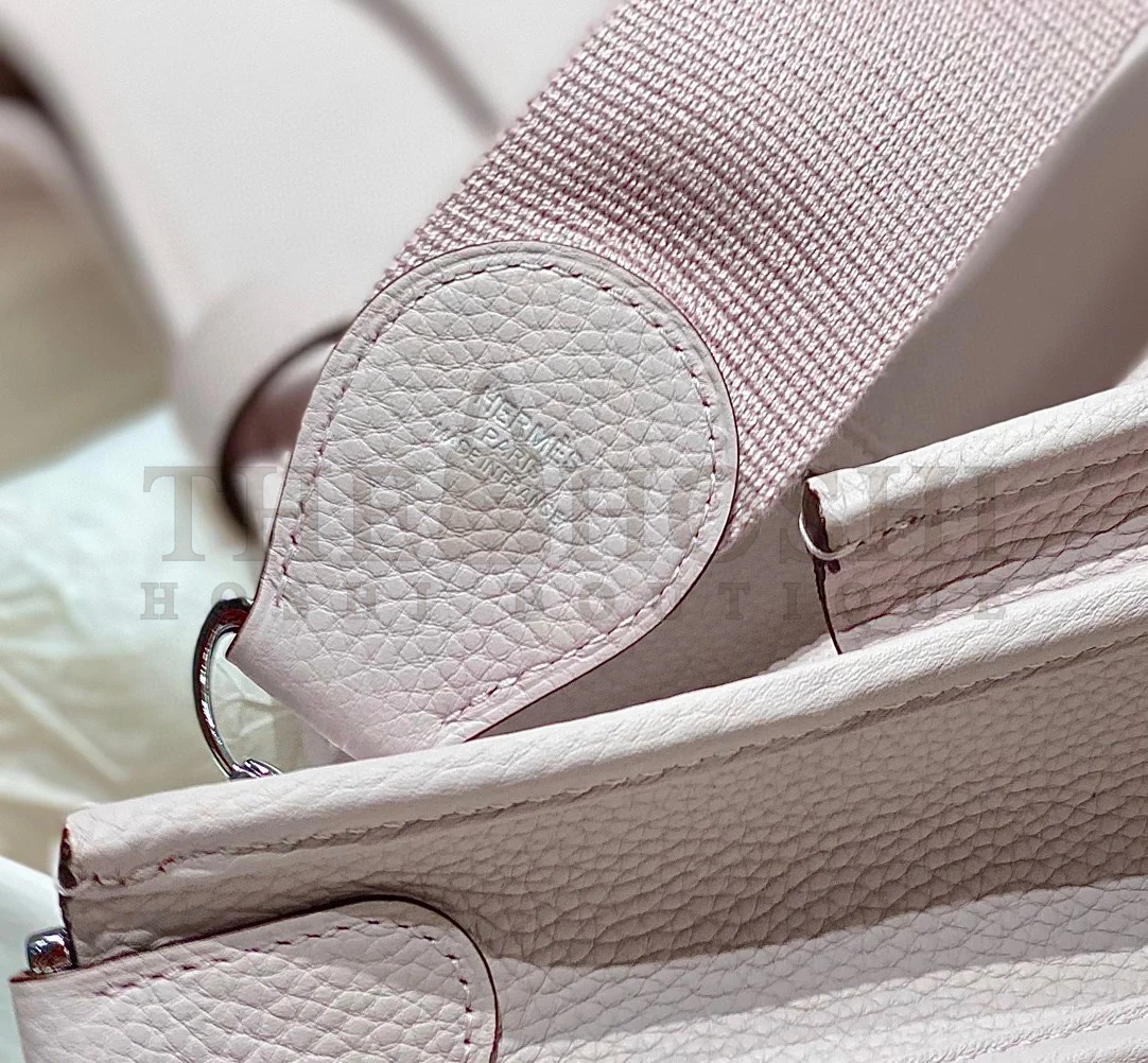 H**me5 Evelyne III 29 Bag in Mauve Pale Clemence Leather Master Quality