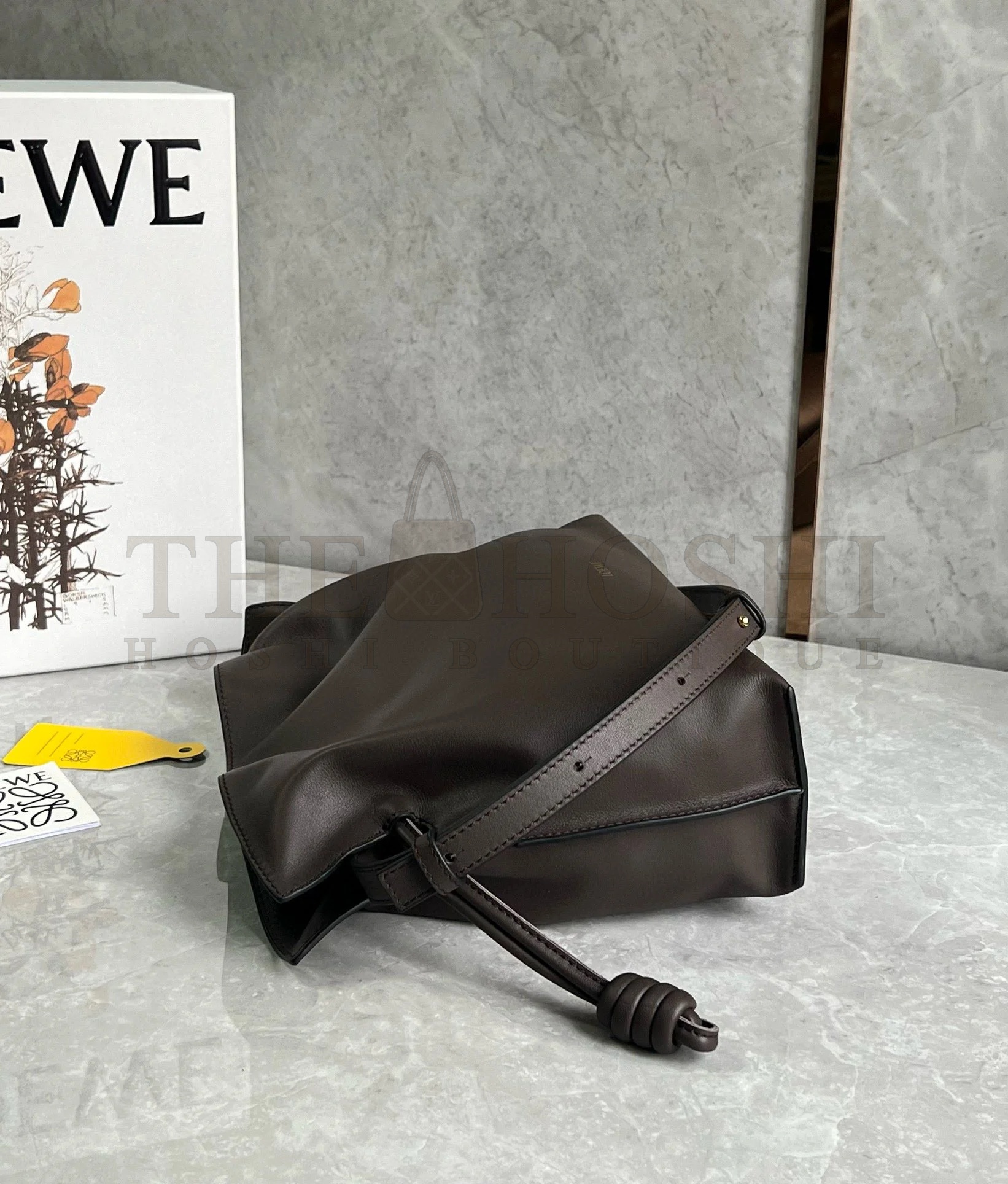 L0ew* Flamenco Clutch Bag in Chocolate Nappa Calfskin size:30cm Master Quality