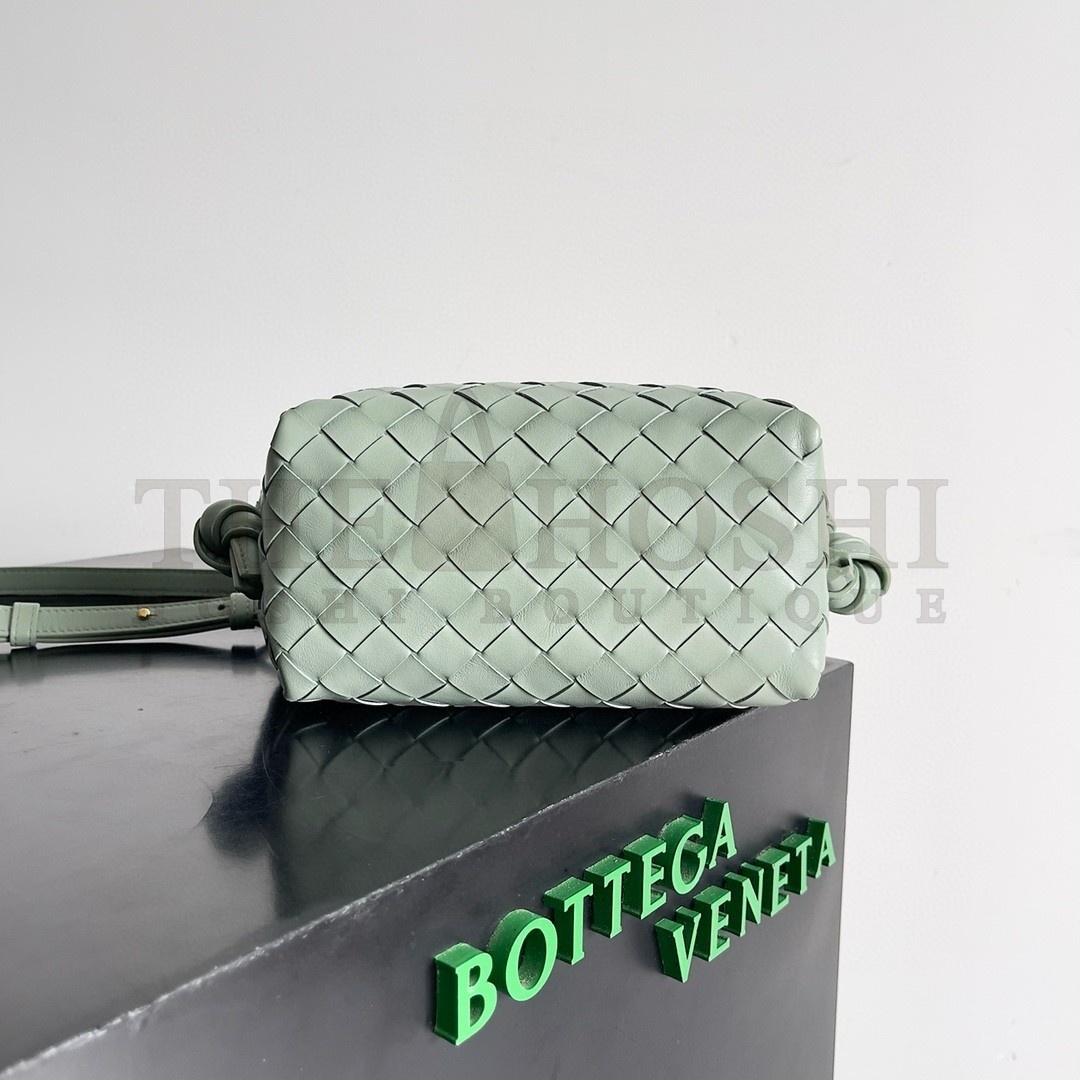 B0tt*ga Ven*ta Small Loop Crossbody Bag In Sauge Intrecciato Lambskin Master Quality