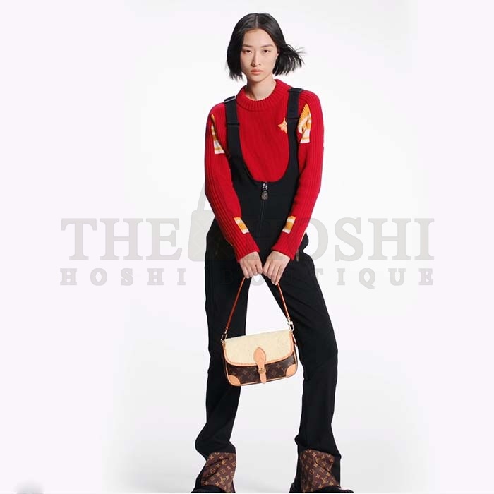 L0vis Vvtt0n LV Women Diane Handbag Beige Brown Monogram Coated Canvas Shearling Master Quality