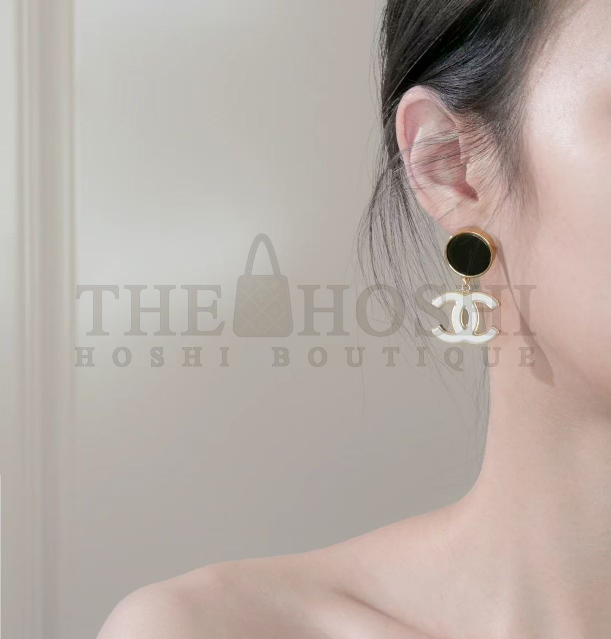 Ch**el earring Master Quality