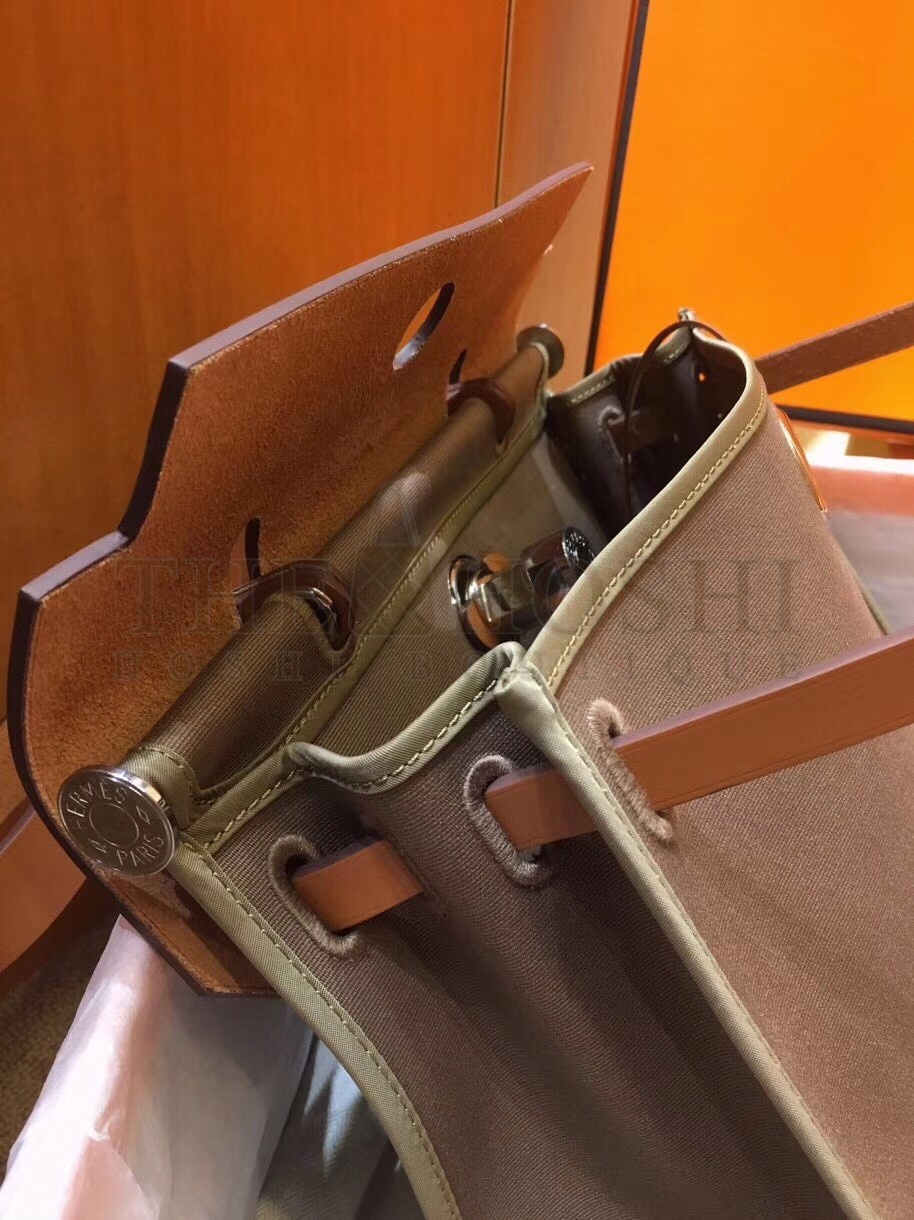 H**me5 Herbag Zip 31cm Bag In Brown And Taupe Master Quality