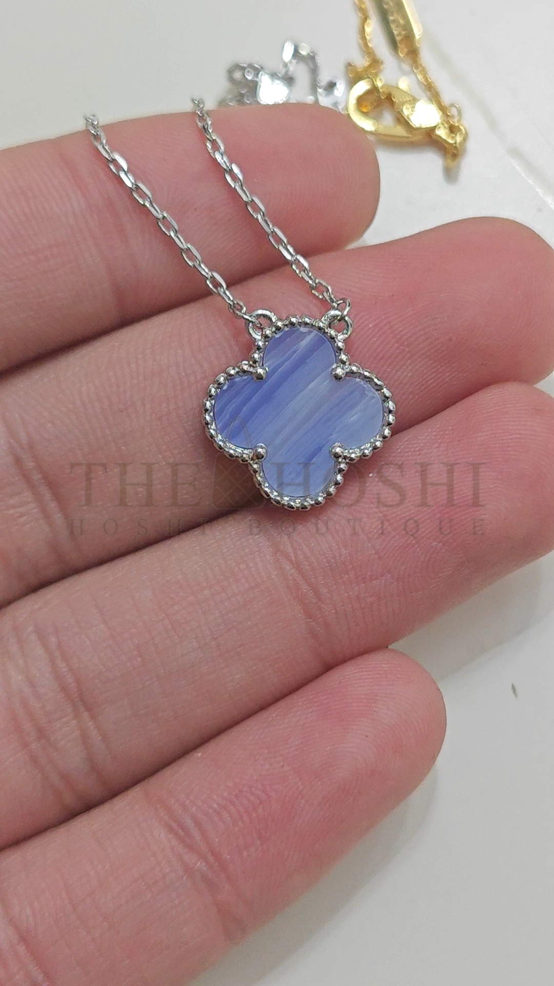 V*n Cl**f & Arpels Purple Chalcedony Clover Necklace, Vintage Alhambra pendant Master Quality