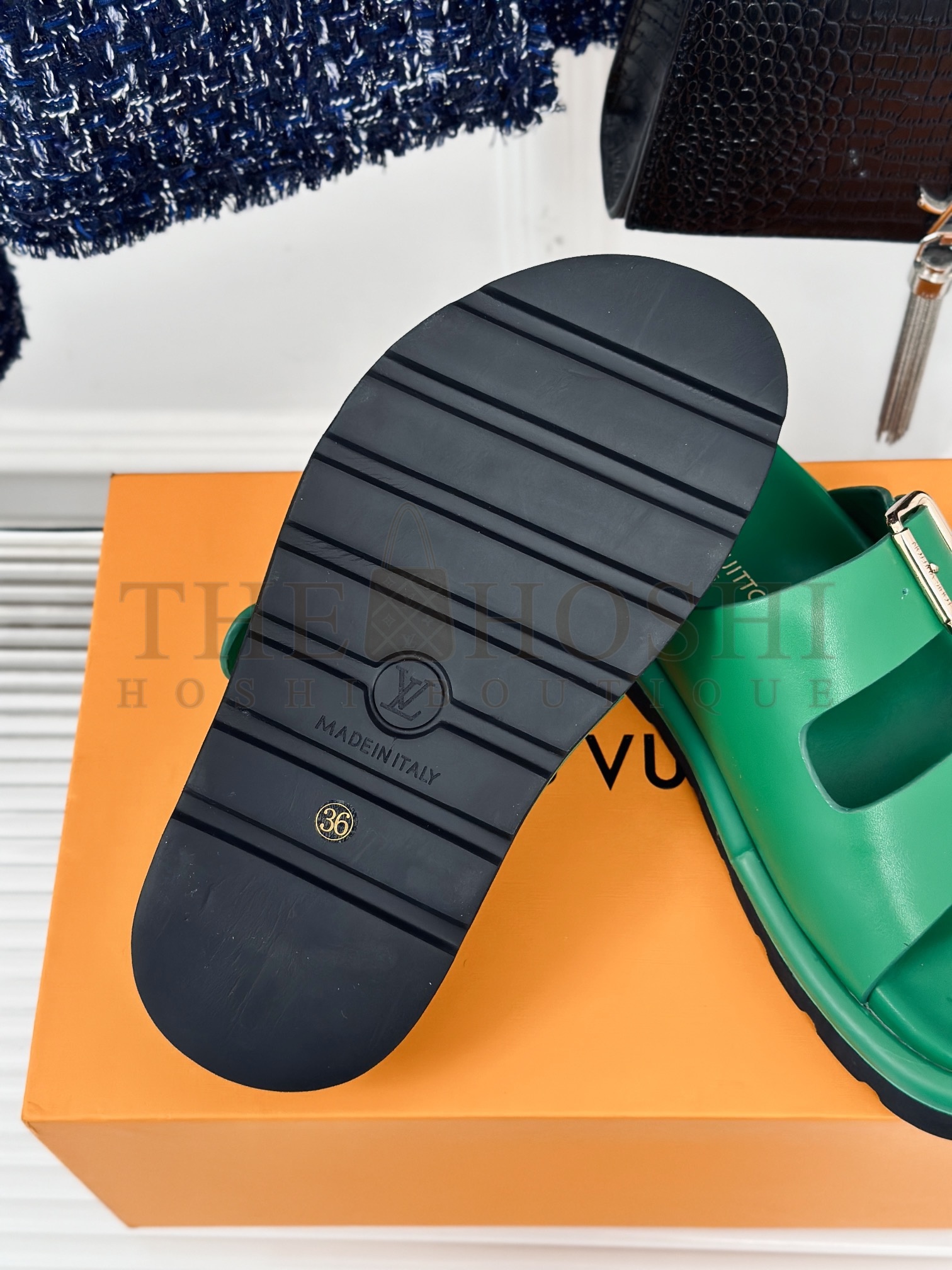lv sandals slippers Master Quality