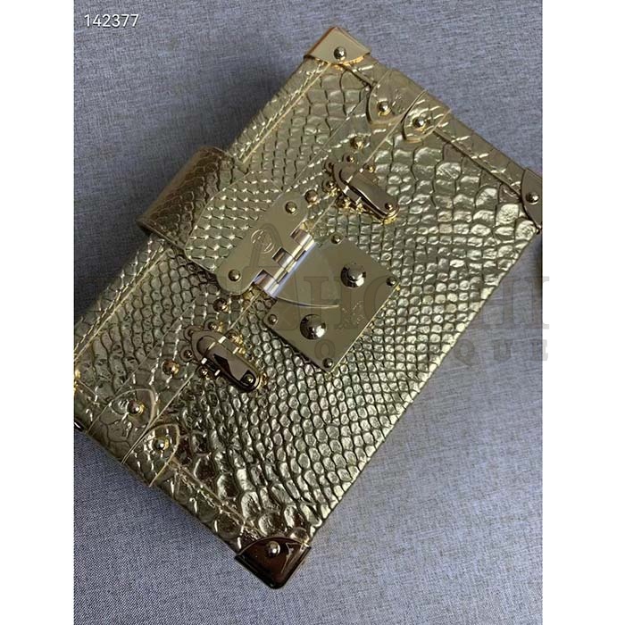 L0vis Vvtt0n LV Women Petite Malle Handbag Metallise Golden Hour Brilliant Alligator Leather Master Quality