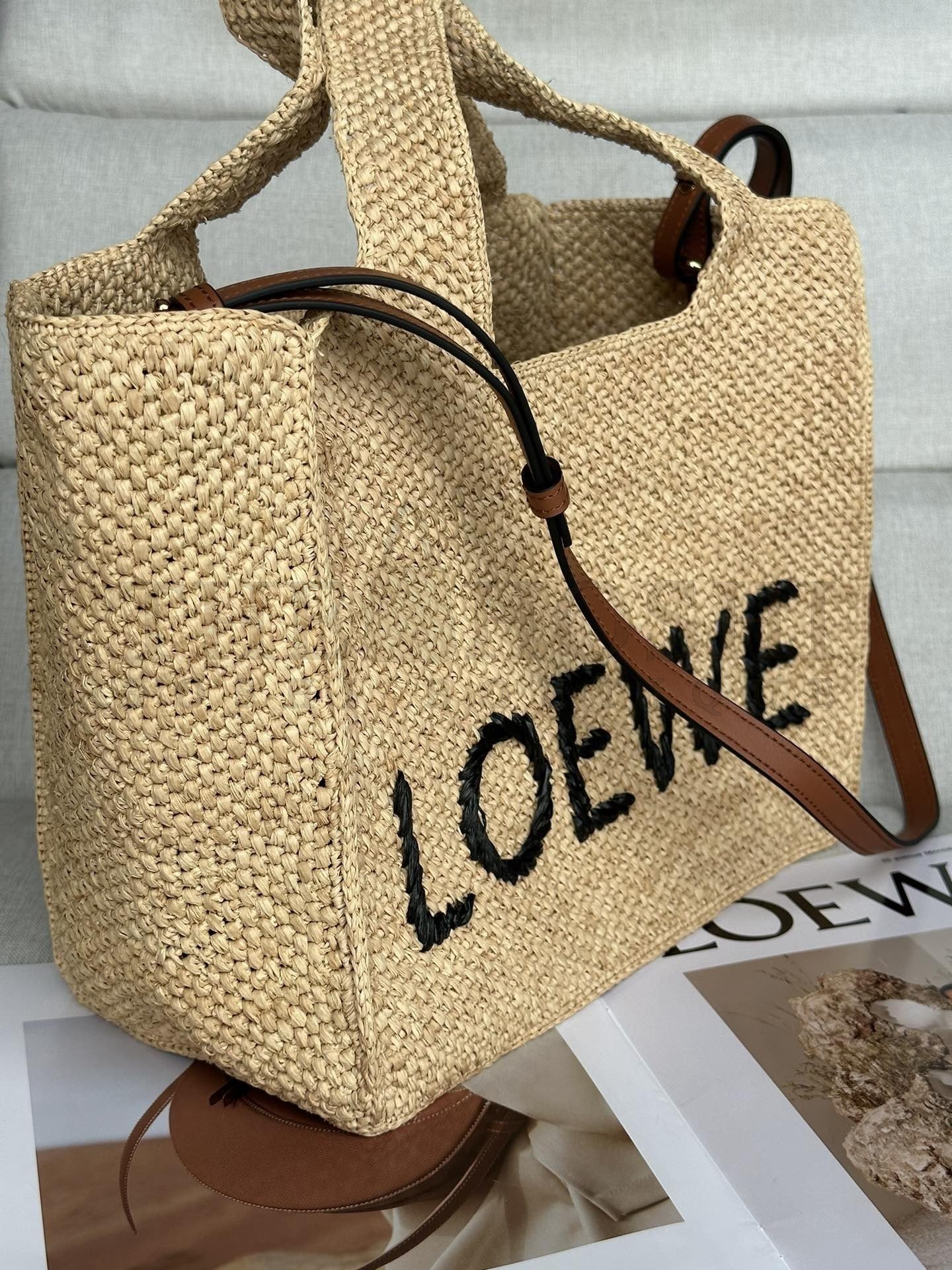 L0ew* Small L0ew* Font Tote in Natural Raffia Master Quality