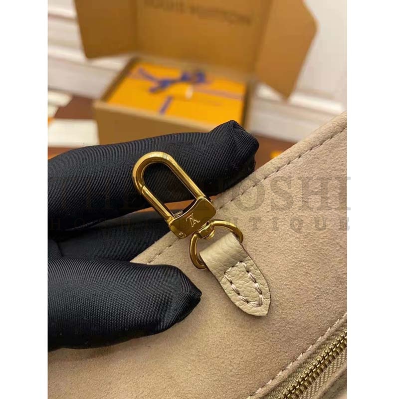 L0vis Vvtt0n LV Women Onthego Tote Beige Embossed Grained Cowhide Leather MM M45494 (35 x 27 x 14 cm)BB M47054 (18 x 15 x 8.5 cm) Master Quality