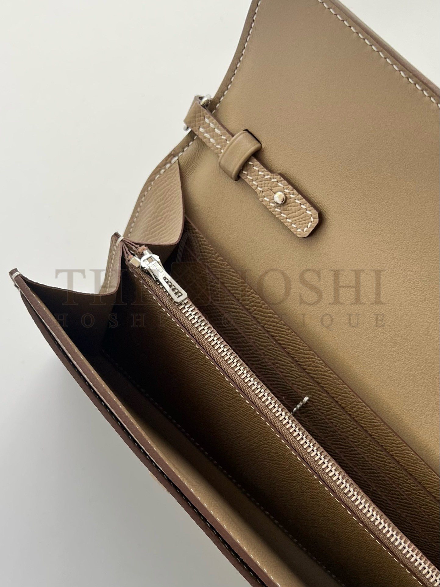 H**me5 Constance To Go Wallet in Taupe Epsom Calfskin Master Quality