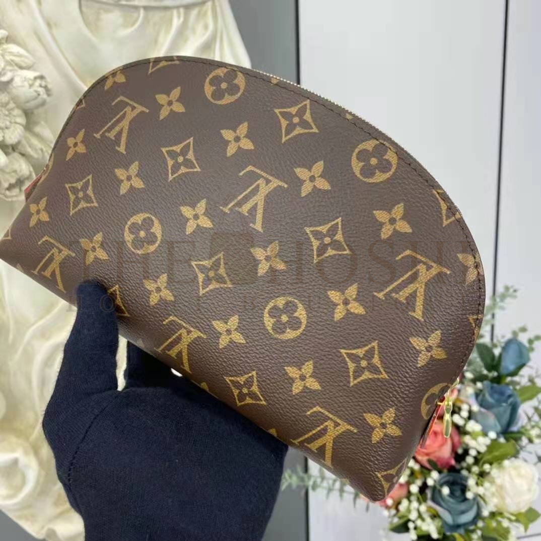 L0vis Vvtt0n LV Women Cosmetic Pouch GM Coated Canvas Cowhide Leather Master Quality