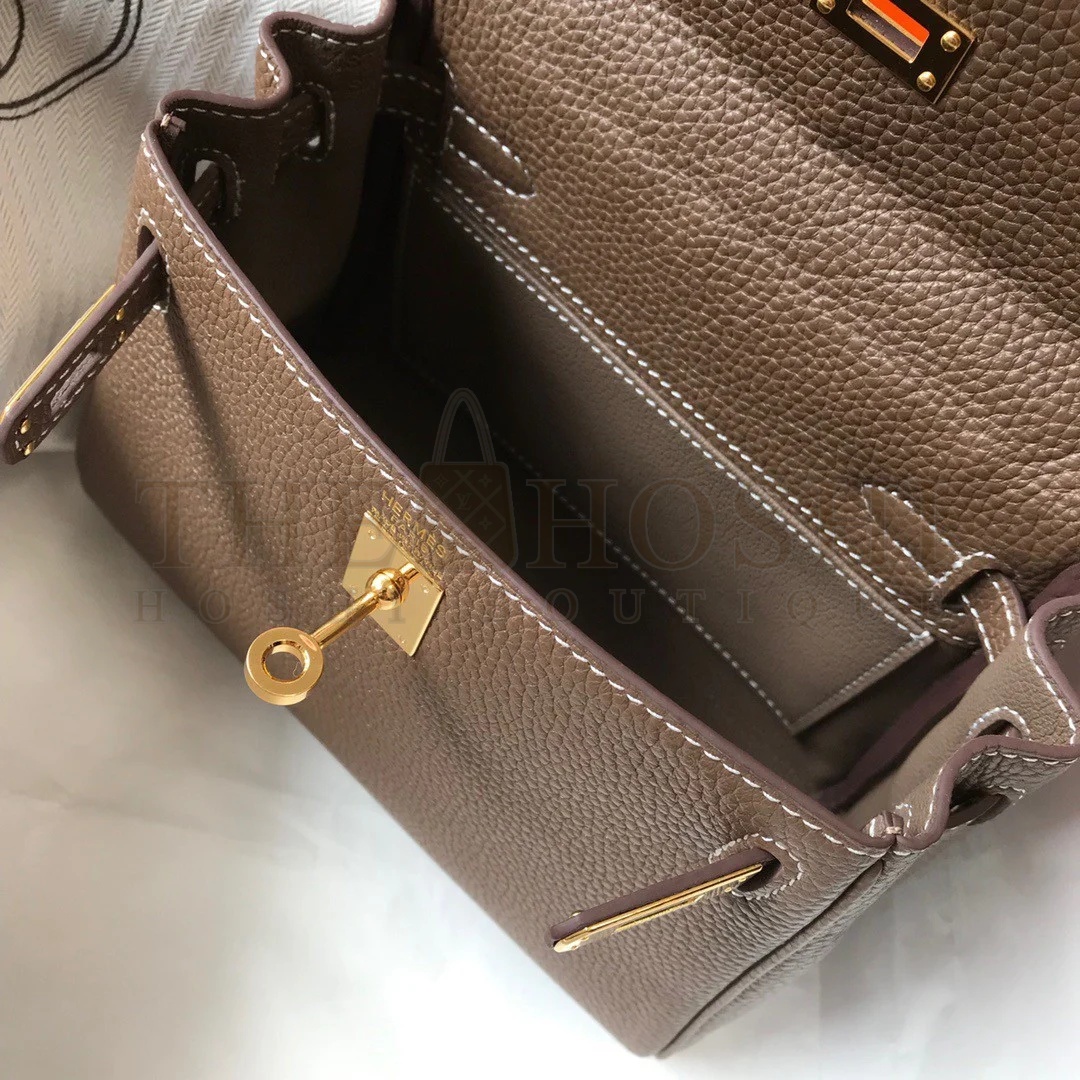 H**me5 Kelly 20cm Bag In Taupe Clemence Leather GHW Master Quality